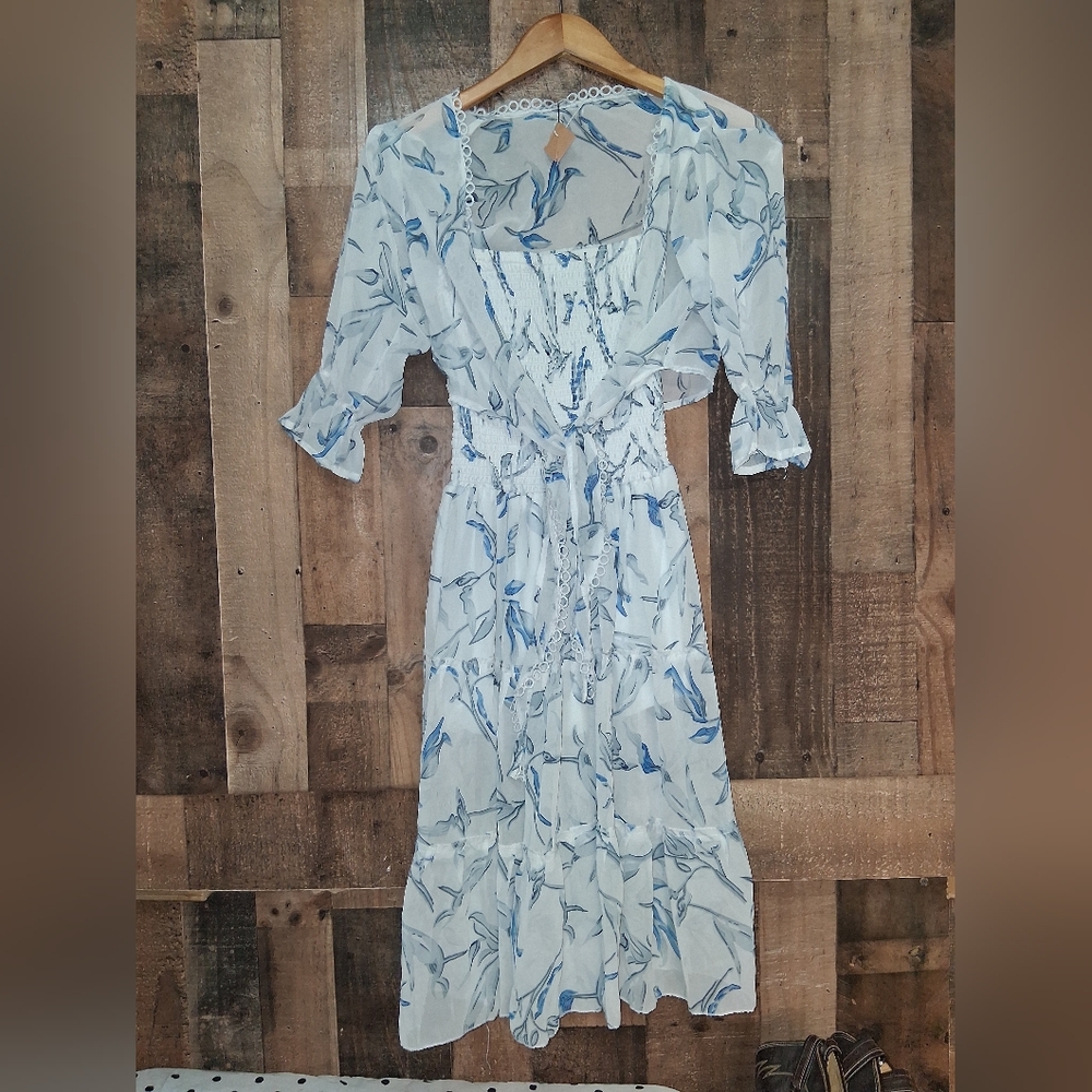 Unbranded 2 Piece Floral Blue and White Dress & Top Size Small - Picture 1 of 6
